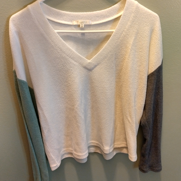 Z Supply White Sweater Top - Picture 7 of 11